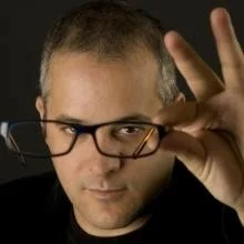Magia: MAGO MIGUE, Concierto para baraja y piano, sábado 7 de mayo 2016