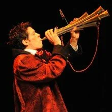 Ciclo Cultura en Familia: THÉÂTRE CRAC (clown): “Las curvas son impredecibles”, domingo 15 octubre