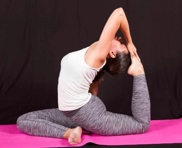Clases de Yoga en Granada (Yogawake)